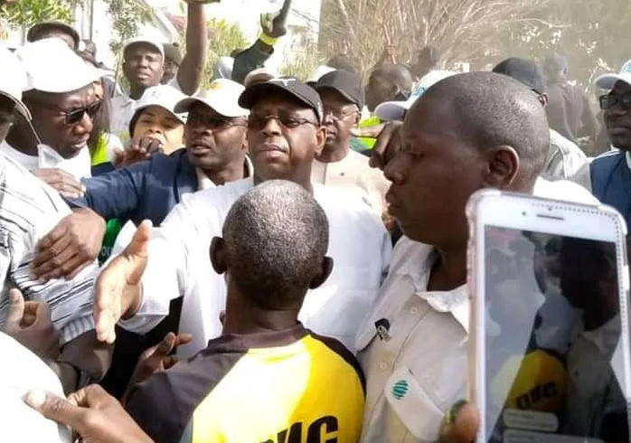 Cleaning day – Macky Sall « il s’agit d’une activité trans-partisane… » Cleaning day – Macky Sall « il s’agit d’une activité trans-partisane… »