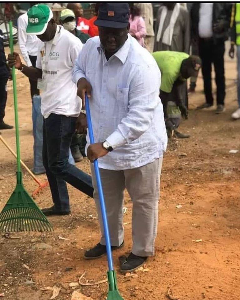 Cleaning day: Le « King » de Guédiaway Aliou Sall a répondu à l’appel