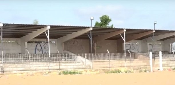 Le stade de Mbacké démoli: les responsables de l’Olympique de Mbacké accusés d’avoir détourné les 10 millions remis par le khalife