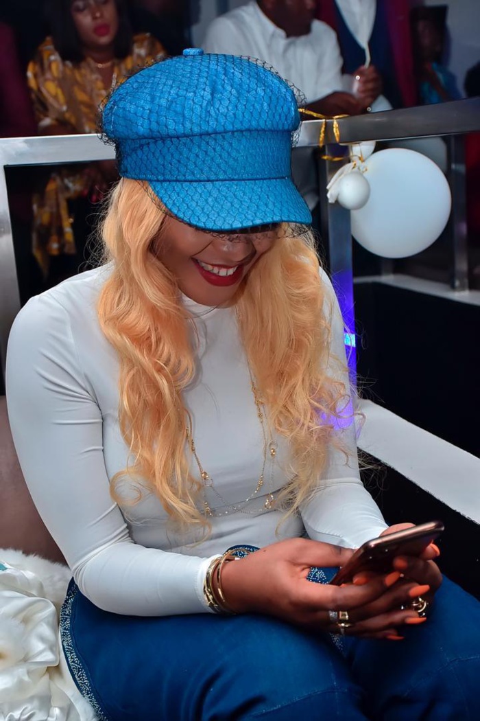PHOTOS - Style à la Beyonce, Rihanna…: Clara fait encore jaser la toile