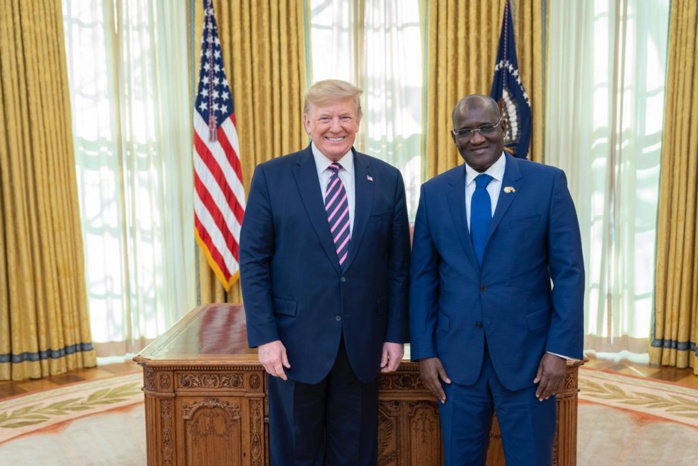 Nouvel ambassadeur du Sénégal aux États-unis, Son Excellence Mansour Élimane KANE reçu par le Président des Etats-Unis, Son Excellence Monsieur Donald John TRUMP