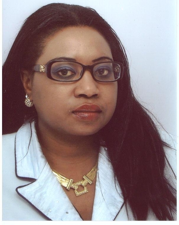 Mme ASTOU DIENG (Ex Membre de la CIS France et Ex Présidente du cercle de réflexion des cadres de la génération du concret Diaspora France)