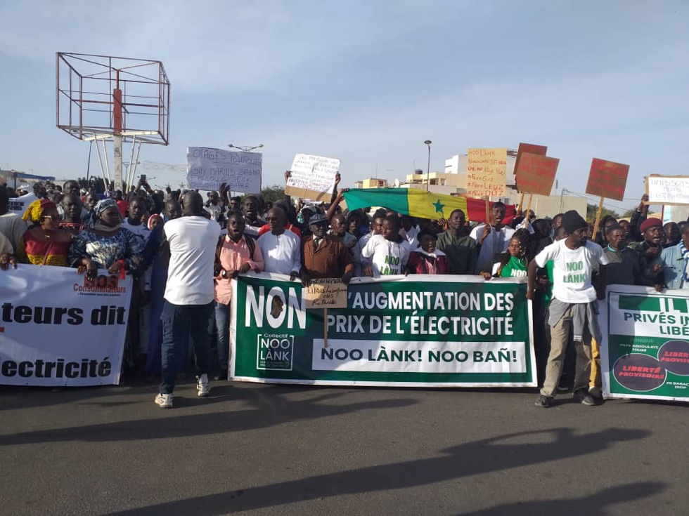 MARCHE "NIO LANK" contre la hausse de l'électricité: Les images de la rencontre !