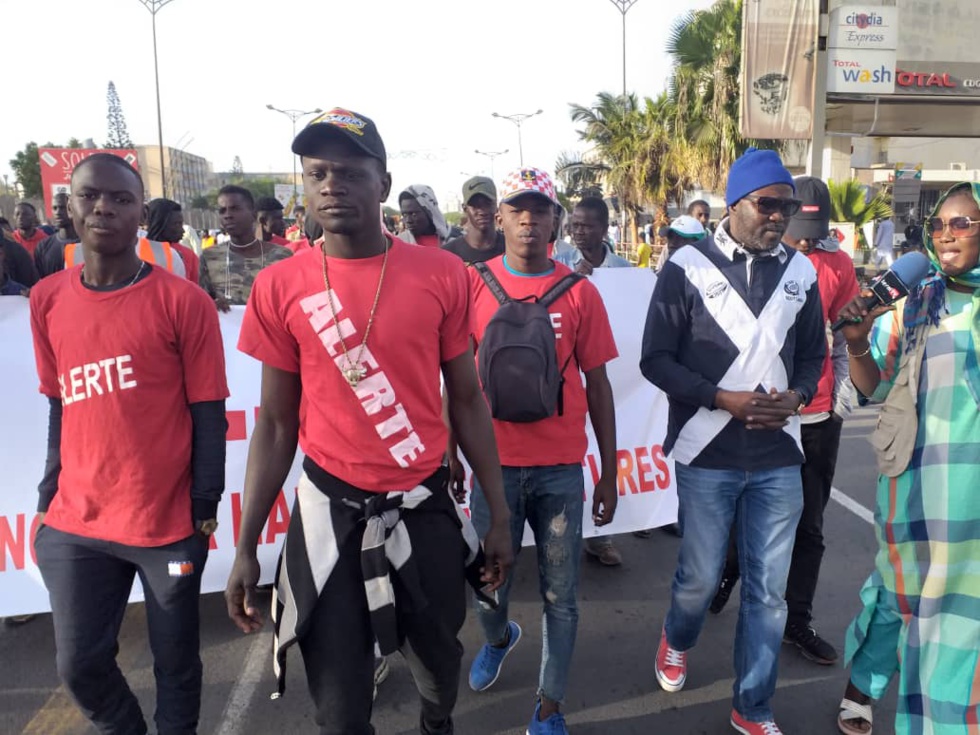MARCHE "NIO LANK" contre la hausse de l'électricité: Les images de la rencontre !