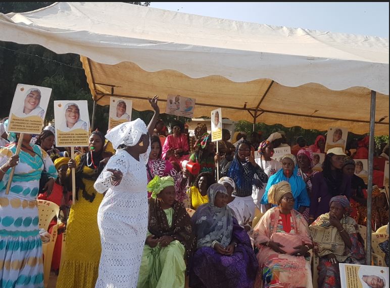 Lancement de la Tournée Nationale du Mouvement des femmes de l'APR: Les images de la rencontre à Rufisque ! Lancement de la Tournée Nationale du Mouvement des femmes de l'APR: Les images de la rencontre à Rufisque !