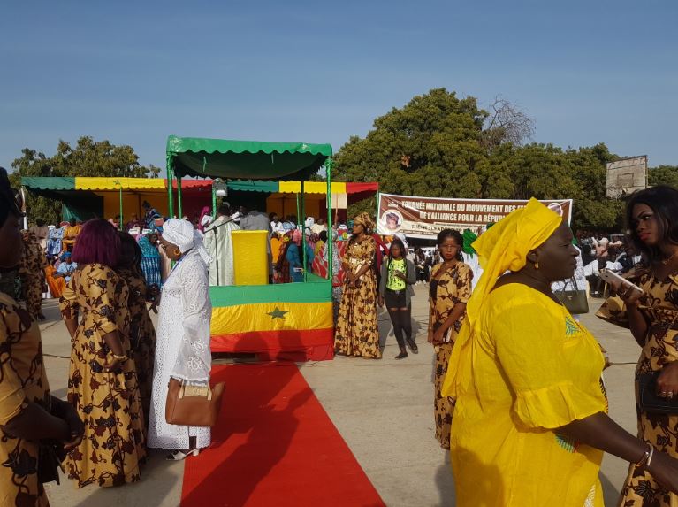 Lancement de la Tournée Nationale du Mouvement des femmes de l'APR: Les images de la rencontre à Rufisque ! Lancement de la Tournée Nationale du Mouvement des femmes de l'APR: Les images de la rencontre à Rufisque !