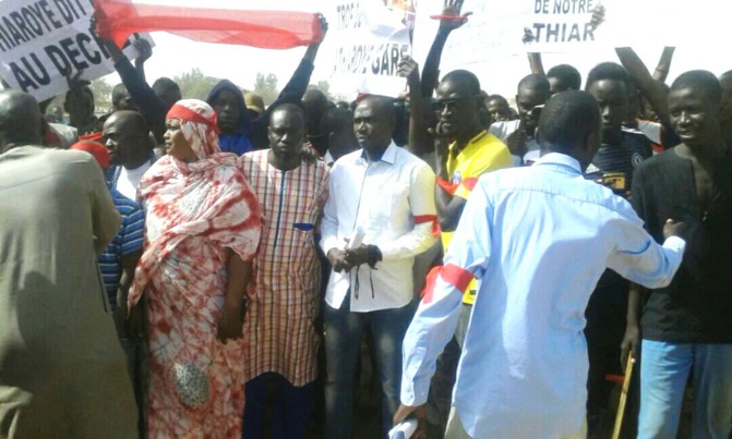 Thiaroye : les populations menacent de bloquer le Ter si des passerelles ne sont pas érigées dans la zone