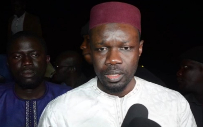 Ousmane Sonko à Saint- Louis: « Macky Sall doit comprendre qu’il perd son temps » Ousmane Sonko à Saint- Louis: « Macky Sall doit comprendre qu’il perd son temps »