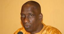 Mamadou Diop Decroix tendons "la main aux frustrés"