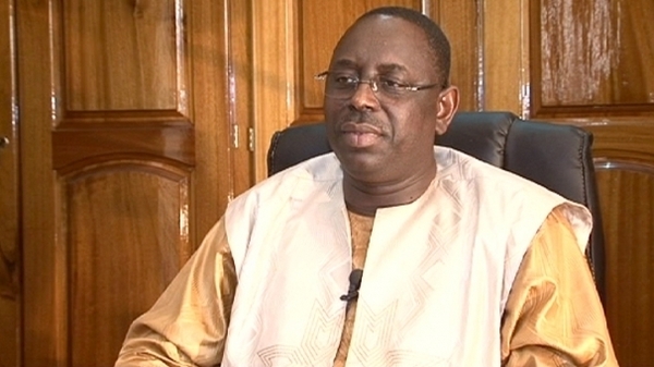 Macky Sall pour une réflexion sur la qualité et l’organisation du Dak’art