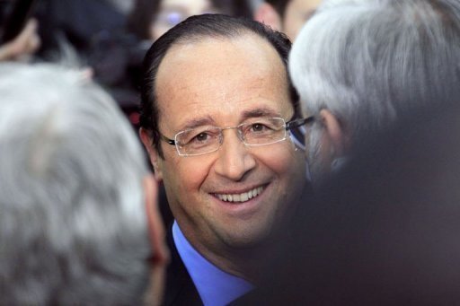 François Hollande rencontrera Angela Merkel dès sa prise de fonction