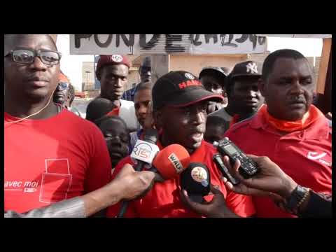 Désenclavement de Aladji Pathé Sow (keur Massar) : les populations rappellent à Macky Sall sa promesse Désenclavement de Aladji Pathé Sow (keur Massar) : les populations rappellent à Macky Sall sa promesse