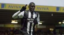 Demba Ba jure fidélité à Newcastle