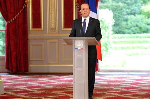 Hollande : "Je ne déciderai pas de tout pour tout"