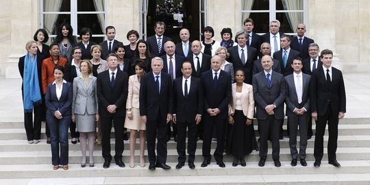 France: Bataille de chiffres autour de la réduction des salaires des ministres France: Bataille de chiffres autour de la réduction des salaires des ministres