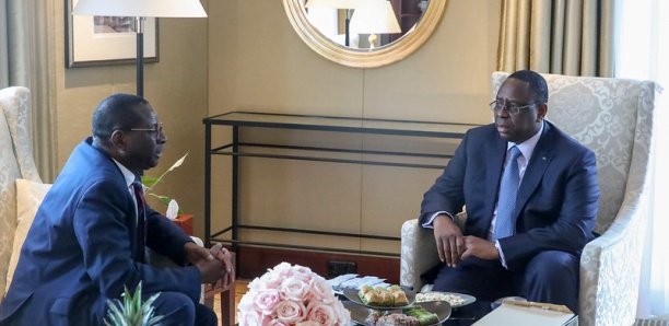 Allemagne : Le député qui avait frôlé la mort, reçu par Macky Sall Allemagne : Le député qui avait frôlé la mort, reçu par Macky Sall