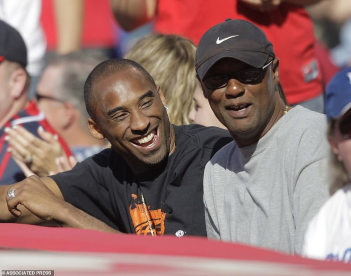 Mort de Kobe Bryant: son père complètement dévasté…Les tristes témoignages des voisins (photos)