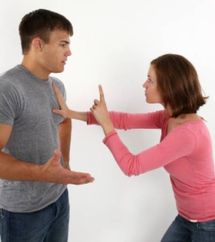 Des chrétiens et des homosexuels s'allient pour avoir le droit de s'insulter !