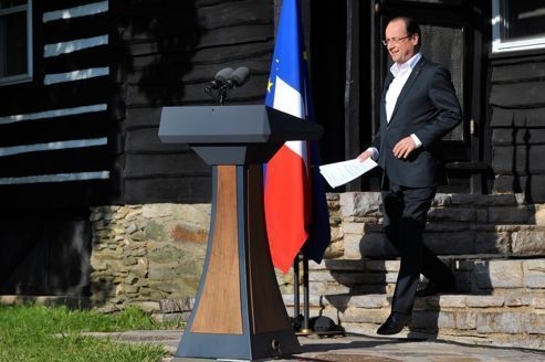 Hollande conclut son premier marathon diplomatique