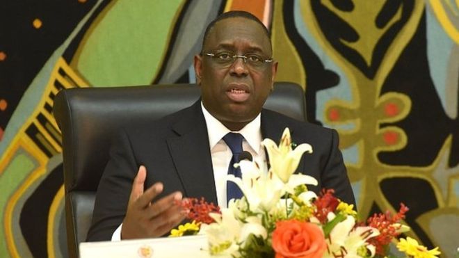 TER : la sortie de l’Ambassadeur de France fâche Macky Sall qui adresse un lettre de protestation à Macron