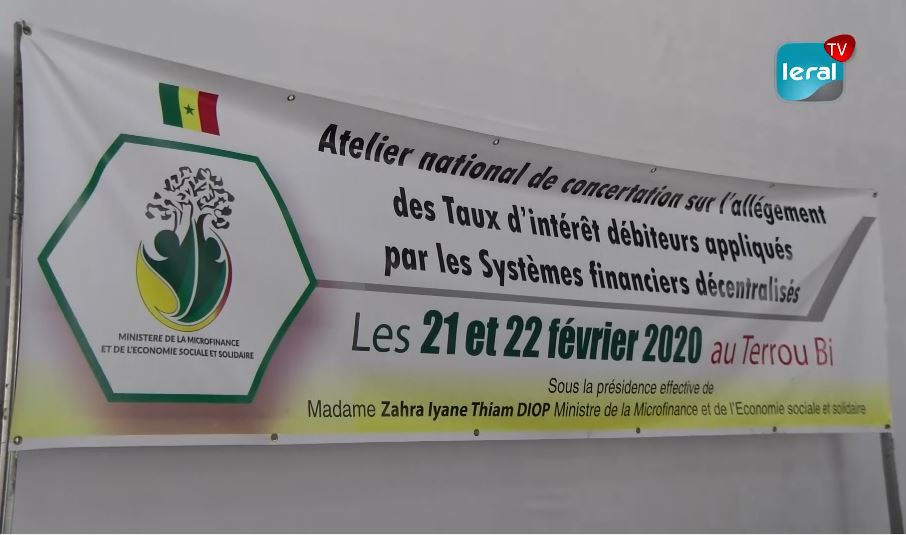 VIDEO - Cérémonie de clôture de l'Atelier national de concertation sur l'allègement des taux d'intérêt débiteurs appliqués par les Systèmes Financiers Décentralisés