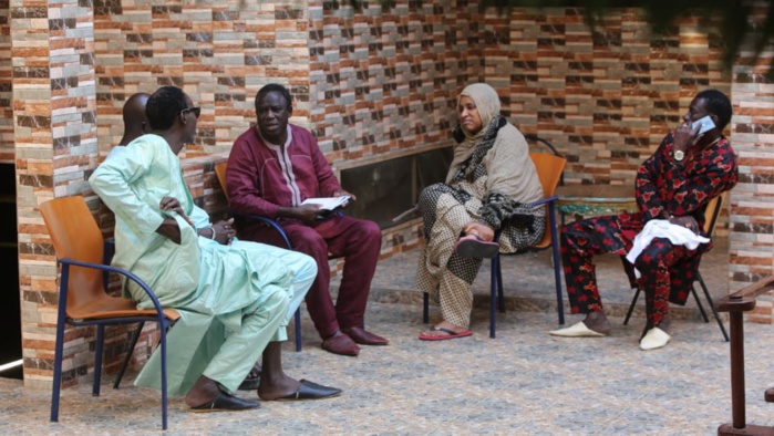 PHOTOS -  Après son succès au Grand Théâtre, Assane Ndiaye en toute complicité avec Diaga et Thione Seck