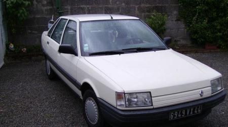 Photo: Voici la voiture de Macky en 2000