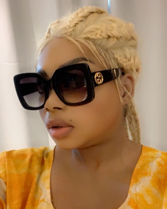 PHOTOS - Eudoxie Yao dévoile ses atouts de femme africaine avec un "Sagnsé" qui lui va à merveille