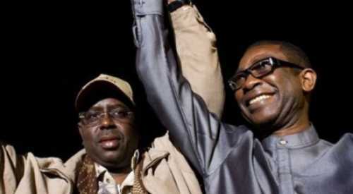 Macky fait vibrer You : Les faux airs du roi du Mbalax