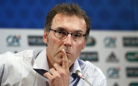 EdF : Blanc explique les départs de Gourcuff et Yanga-Mbiwa et évoque une association Benzema-Giroud