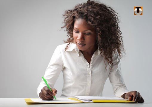 "Aidez-moi : Une rumeur entre mon prof et moi risque de me faire rater mon BAC"
