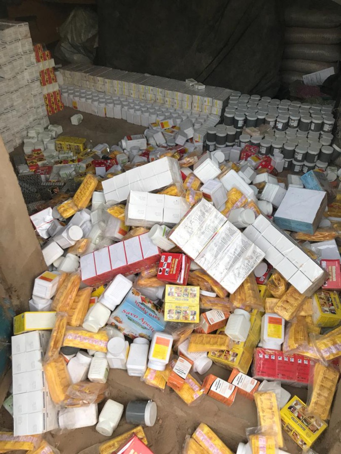 Kaffrine: Saisie de médicaments d’une valeur de 61 millions 500 mille francs Cfa
