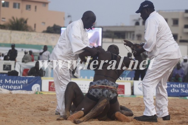 [Vidéo et photos] Modou Anta envoie Balla Diouf à l'Ipres