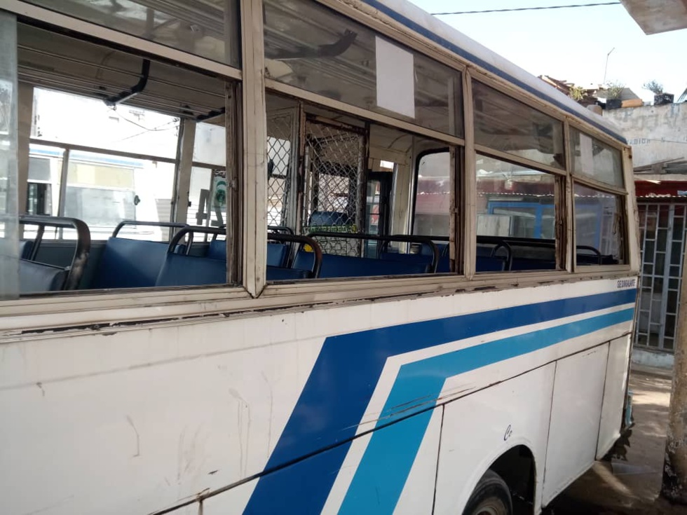 Ivre : Un conducteur de Tata de la ligne 24 saccage 5 bus au terminus