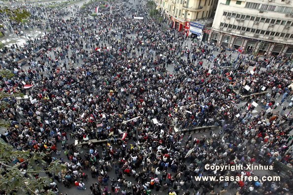 Des milliers d'Égyptiens manifestent contre le verdict du procès d'Hosni Moubarak