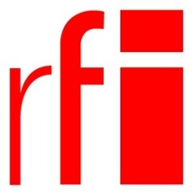 RFI A DAKAR : Chassé-croisé entre Laurent Correau et Karine Franck