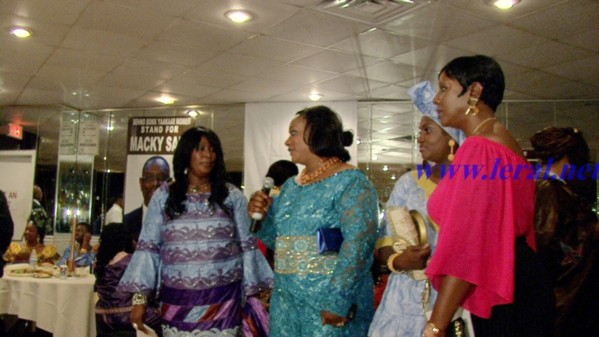 [Photos] Fatou Danielle Diagne lâche Wade pour Macky