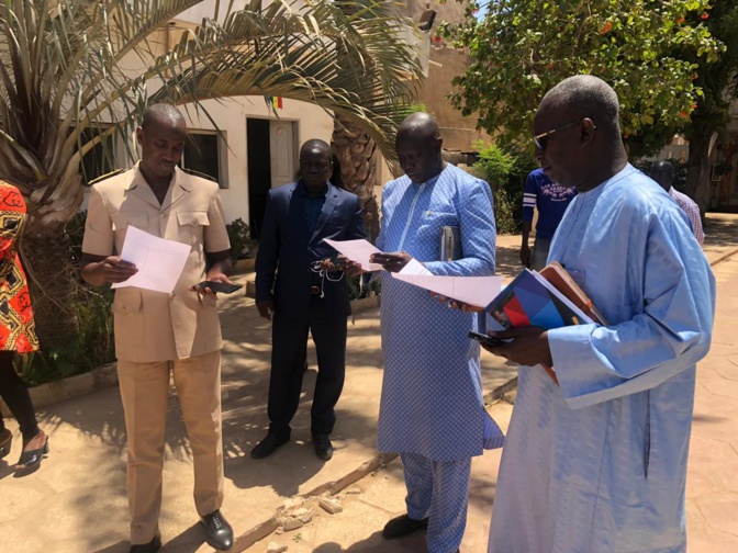 Riposte contre le Coronavirus: Le Ministre Oumar Guèye outille les districts de Rufisque, Diamniadio et Sangalkam