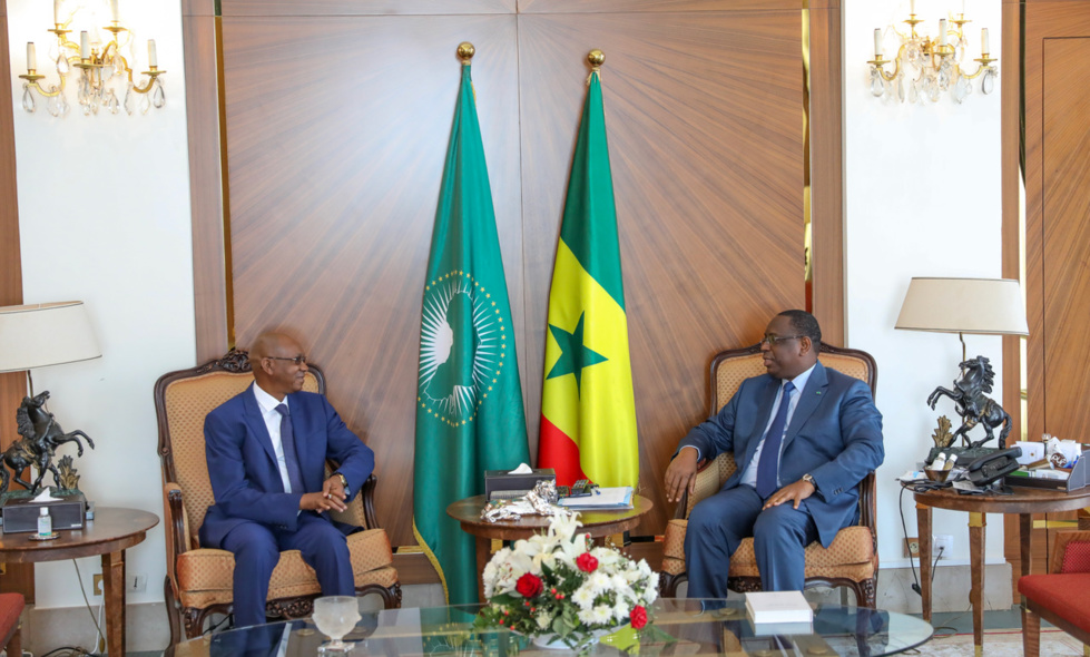 Entretien de Monsieur Cheikh Adjibou Soumaré avec le Président Macky SALL (images)