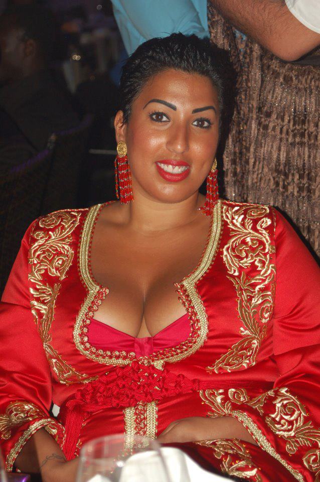 Bouchra sacrée meilleure maquilleuse 2012 aux trophées de la mode africaine