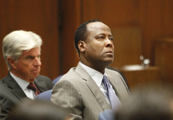 Conrad Murray craint pour sa vie !