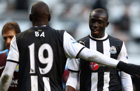 Barré par Papiss Cissé à Newcastle Demba Ba s'exile pour 11 millions d'euros à Galatasaray