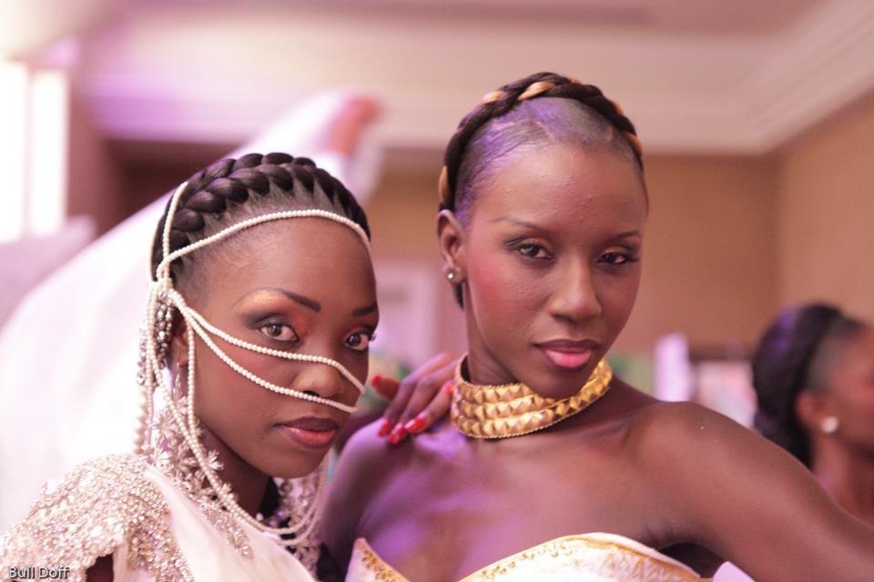 Fatoujoe Ndiaye et Ndèye Dogo ravissantes avec leurs robes