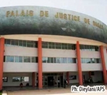 Des militants et sympathisants du PDS au palais de justice en soutien à Amadou Kane Diallo
