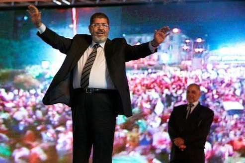 Égypte: Morsi, de la charia au pragmatisme politique