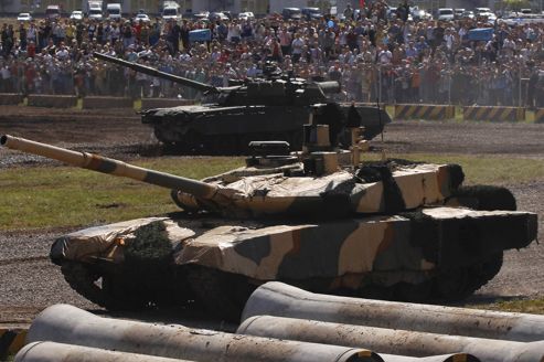 Un traité pour contrôler le commerce des armes Un traité pour contrôler le commerce des armes