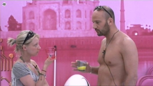 Secret Story : Les choses s'enveniment entre Virginie et Kévin