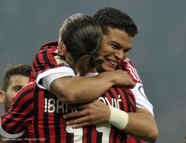 Milan : Berlusconi annonce un accord avec le PSG Milan : Berlusconi annonce un accord avec le PSG