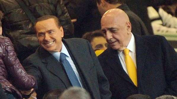 La presse italienne annonce que Berlusconi confirme les ventes d’Ibrahimovic et de Thiago Silva au PSG !