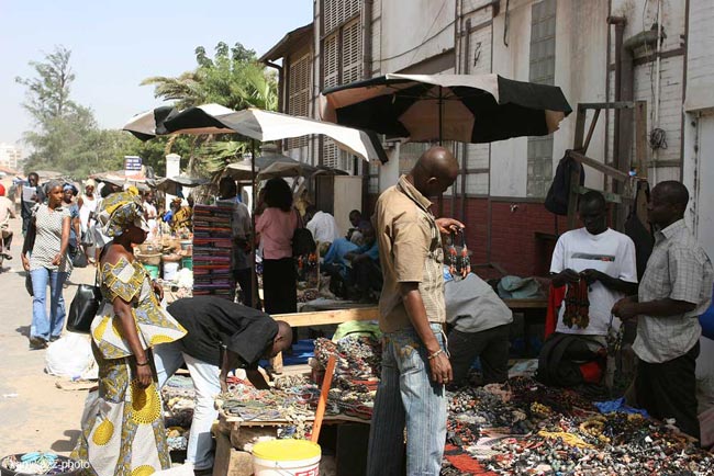Covid-19: 4 commerçants parmi les 5 cas communautaires d’hier
